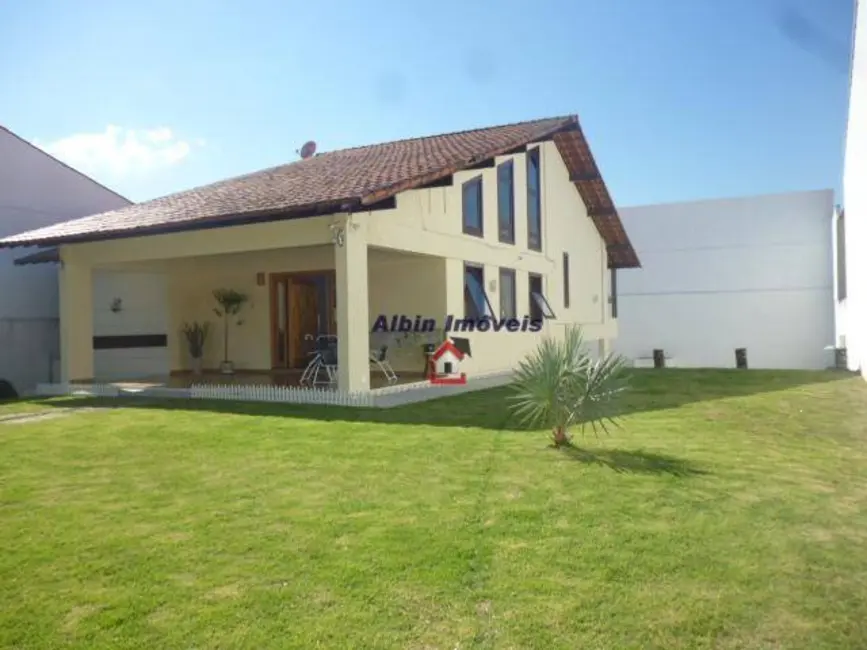 Foto 3 de Casa com 3 quartos à venda, 700m2 em Camboinhas, Niteroi - RJ