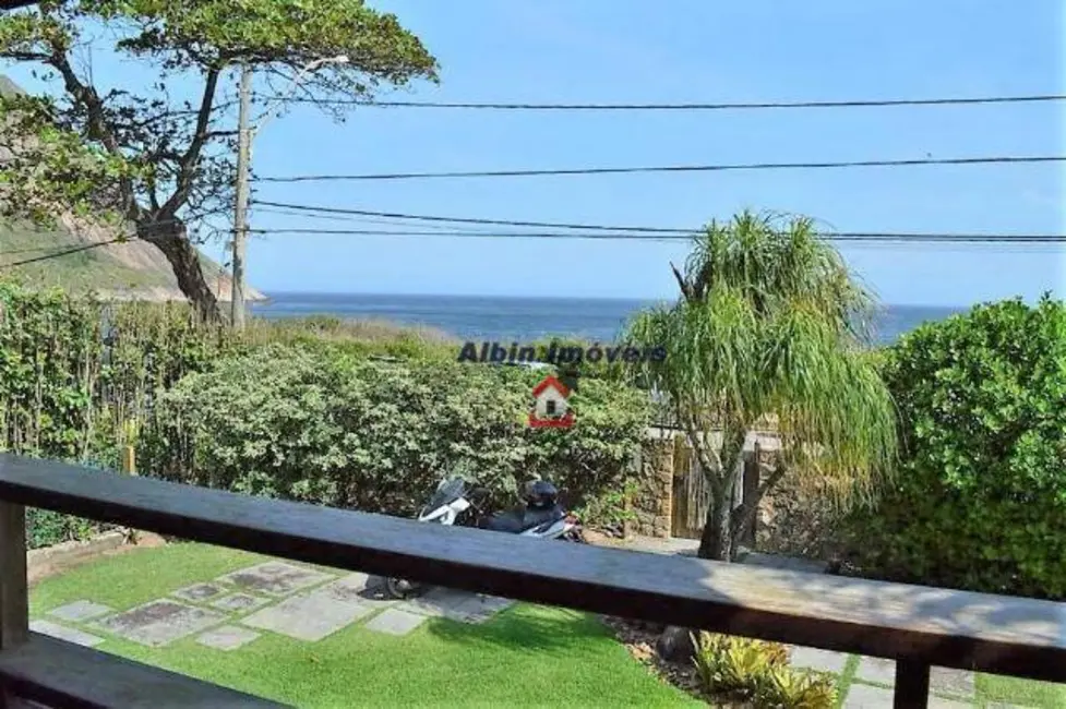 Casa com 4 quartos à venda, 900m2 em Itacoatiara, Niteroi - RJ - imagem 6 Foto 6 de Casa com 4 quartos à venda, 900m2 em Itacoatiara, Niteroi - RJ