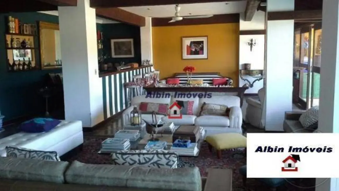 Foto 3 de Casa de Condomínio com 4 quartos à venda, 580m2 em Piratininga, Niteroi - RJ