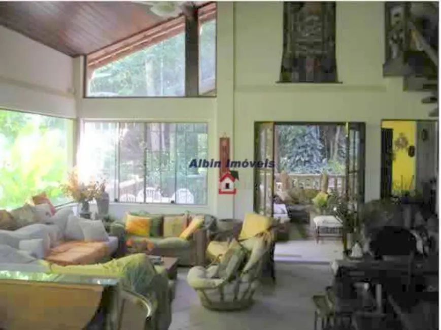 Foto 4 de Casa com 3 quartos à venda, 2000m2 em Serra Grande, Niteroi - RJ