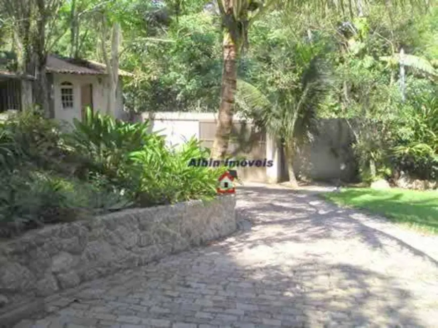 Foto 3 de Casa com 3 quartos à venda, 2000m2 em Serra Grande, Niteroi - RJ