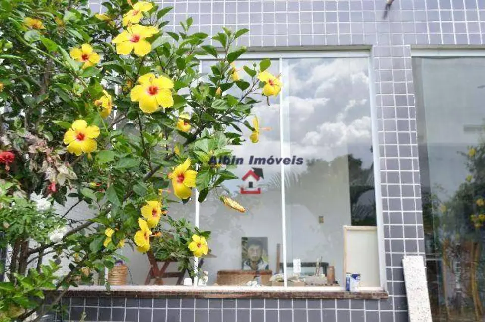 Foto 3 de Casa com 3 quartos à venda, 180m2 em Itaipu, Niteroi - RJ