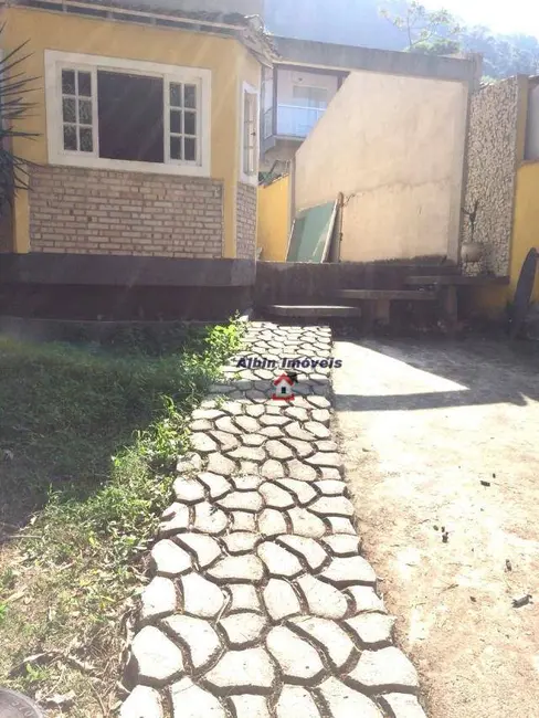 Foto 5 de Casa com 3 quartos à venda, 360m2 em Piratininga, Niteroi - RJ