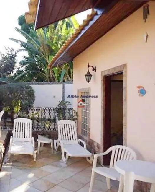 Foto 3 de Casa com 2 quartos à venda, 600m2 em Serra Grande, Niteroi - RJ