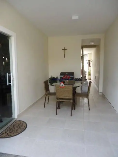 Foto 5 de Casa com 3 quartos à venda, 180m2 em Itaipu, Niteroi - RJ