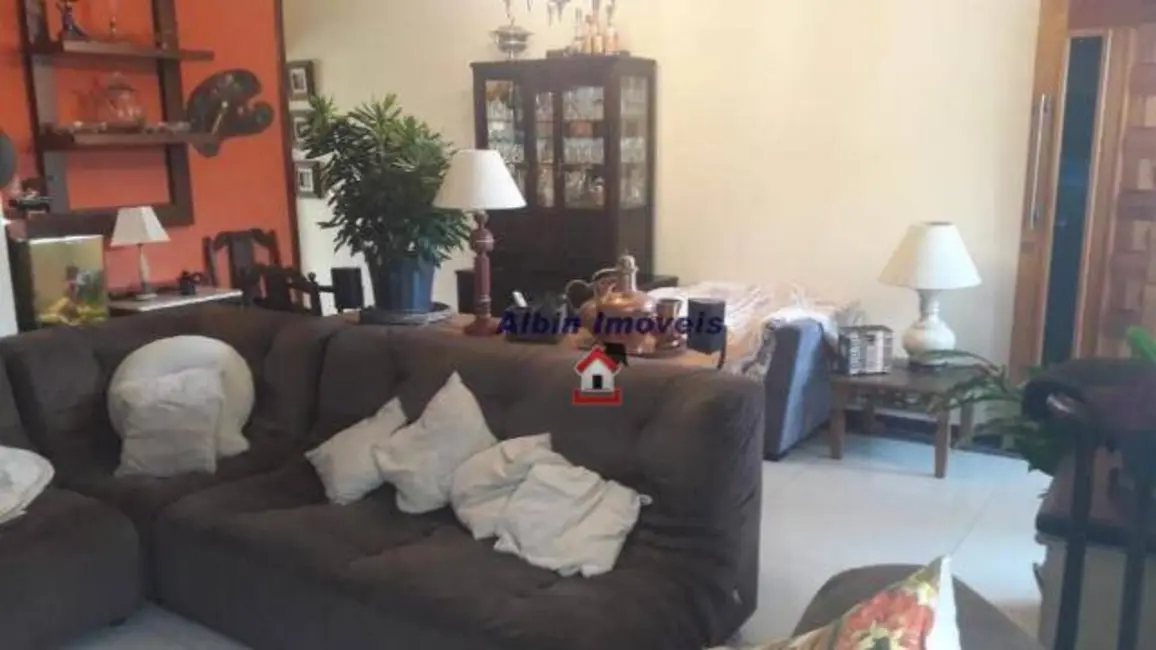 Foto 7 de Casa de Condomínio com 3 quartos à venda, 360m2 em Itaipu, Niteroi - RJ