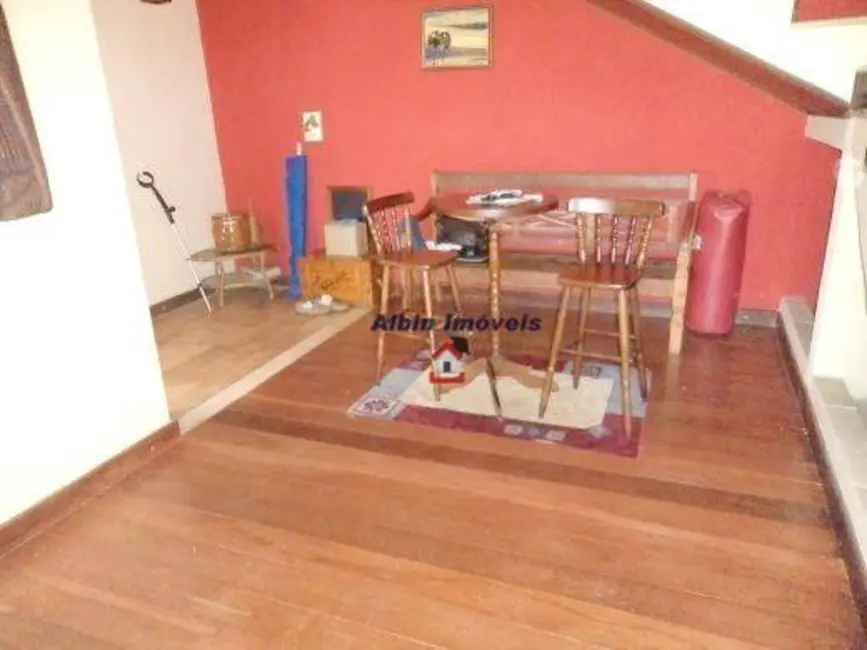 Foto 8 de Casa com 3 quartos à venda, 636m2 em Itaipu, Niteroi - RJ