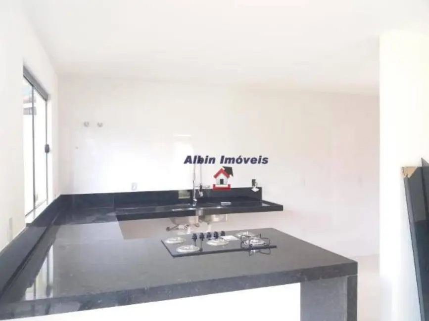 Foto 8 de Casa com 4 quartos à venda, 180m2 em Piratininga, Niteroi - RJ