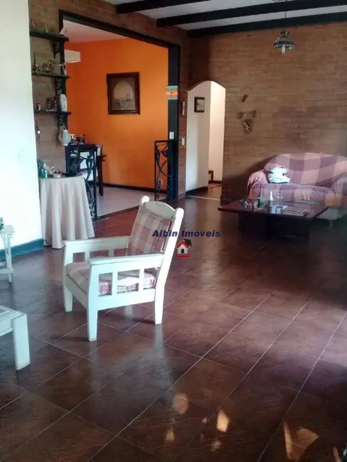 Foto 3 de Casa com 4 quartos à venda, 1050m2 em Engenho do Mato, Niteroi - RJ