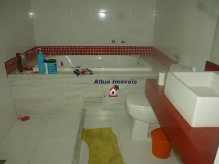 Foto 9 de Casa com 5 quartos à venda, 475m2 em Itacoatiara, Niteroi - RJ