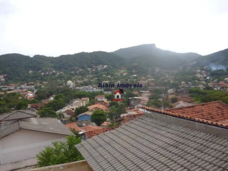 Foto 9 de Casa de Condomínio com 3 quartos à venda, 360m2 em Itaipu, Niteroi - RJ