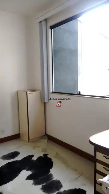 Foto 9 de Casa com 3 quartos à venda, 360m2 em Itaipu, Niteroi - RJ