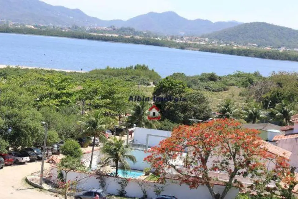 Foto 3 de Casa com 3 quartos à venda, 800m2 em Itaipu, Niteroi - RJ