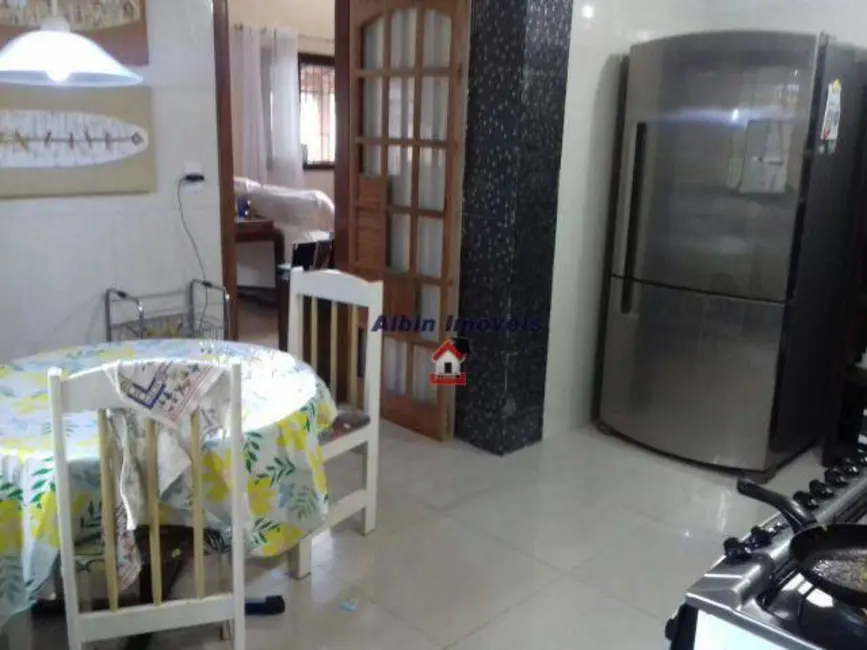 Foto 7 de Casa com 3 quartos à venda, 360m2 em Itaipu, Niteroi - RJ