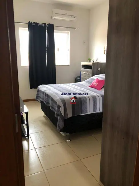 Foto 9 de Casa com 3 quartos à venda, 225m2 em Itaipu, Niteroi - RJ