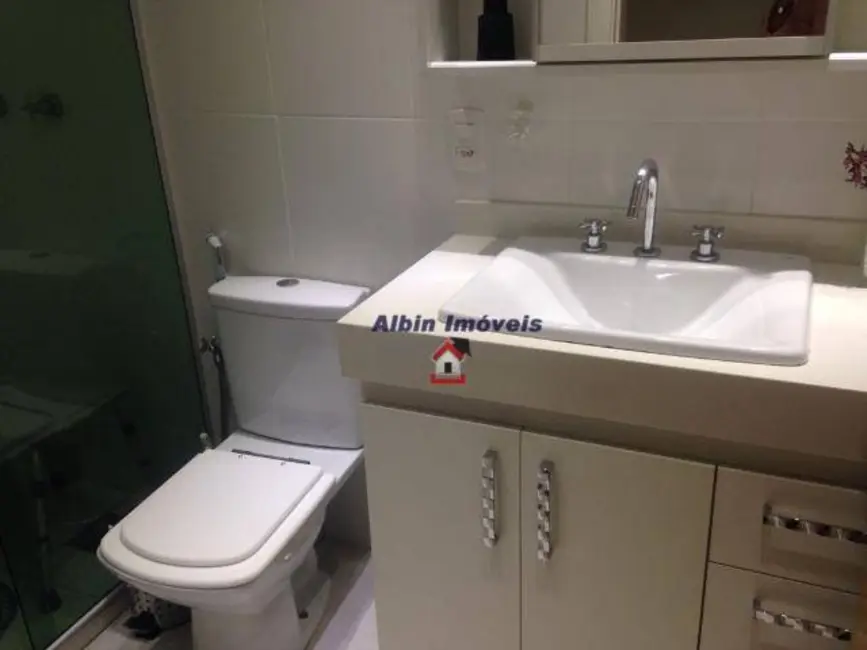 Apartamento com 4 quartos à venda, 238m2 em Piratininga, Niteroi - RJ - imagem 9 Foto 9 de Apartamento com 4 quartos à venda, 238m2 em Piratininga, Niteroi - RJ