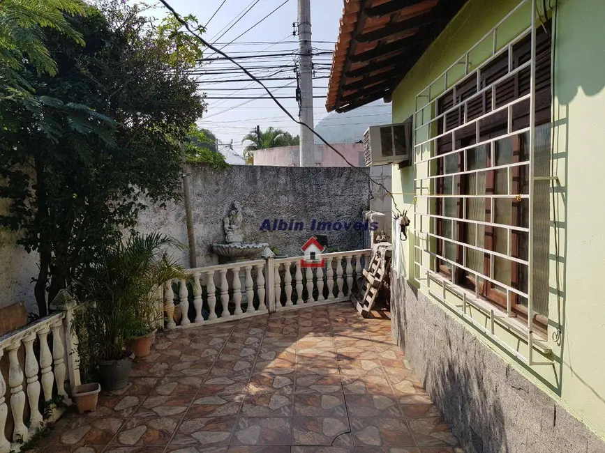 Foto 4 de Casa com 5 quartos à venda, 360m2 em Piratininga, Niteroi - RJ