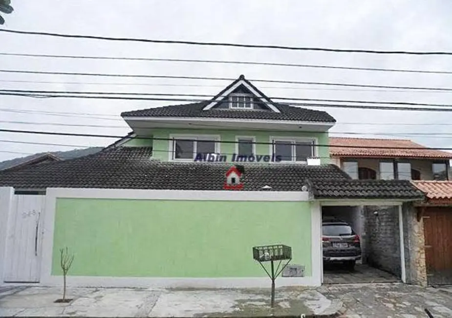 Foto 1 de Casa com 3 quartos à venda, 180m2 em Piratininga, Niteroi - RJ