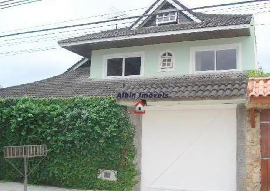 Foto 4 de Casa com 3 quartos à venda, 180m2 em Piratininga, Niteroi - RJ