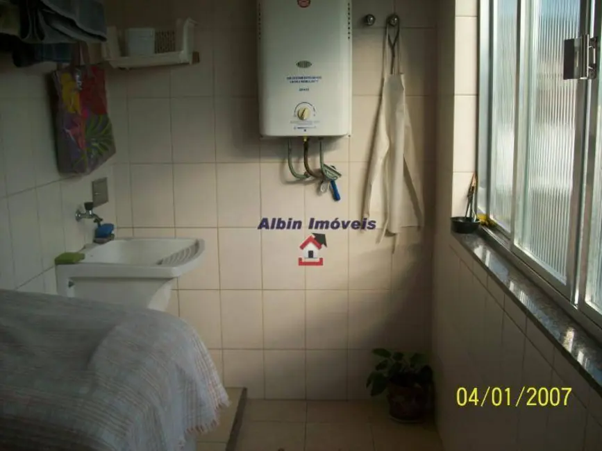 Foto 5 de Casa com 3 quartos à venda, 420m2 em Itaipu, Niteroi - RJ