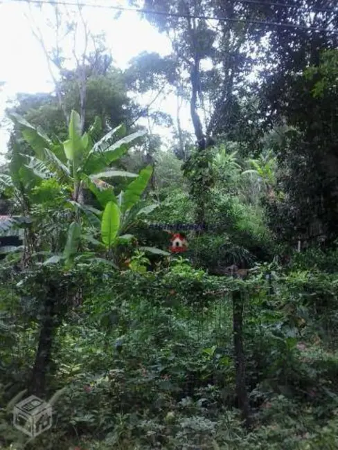 Foto 1 de Terreno / Lote à venda, 675m2 em Itaipu, Niteroi - RJ