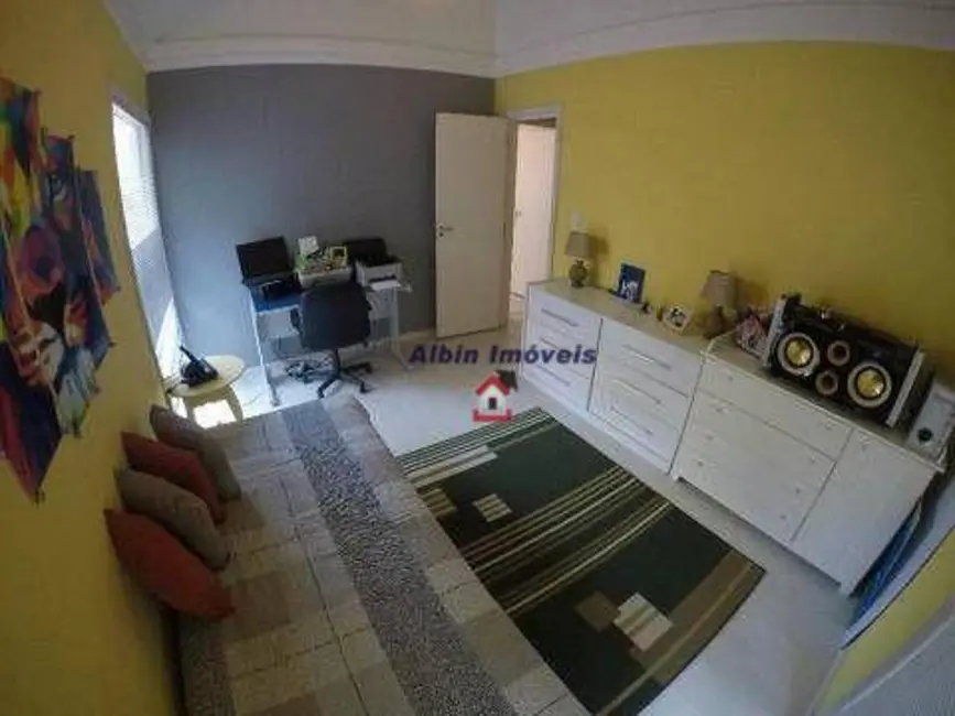 Casa de Condomínio com 3 quartos à venda, 680m2 em Itaipu, Niteroi - RJ - imagem 8 Foto 8 de Casa de Condomínio com 3 quartos à venda, 680m2 em Itaipu, Niteroi - RJ