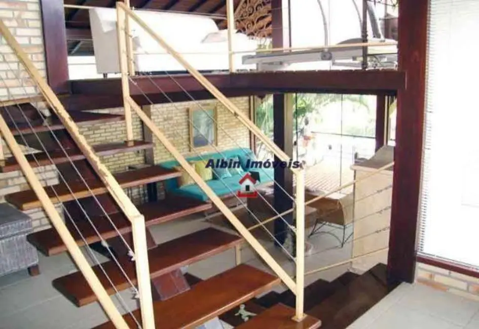 Foto 6 de Casa de Condomínio com 4 quartos à venda, 500m2 em Itaipu, Niteroi - RJ