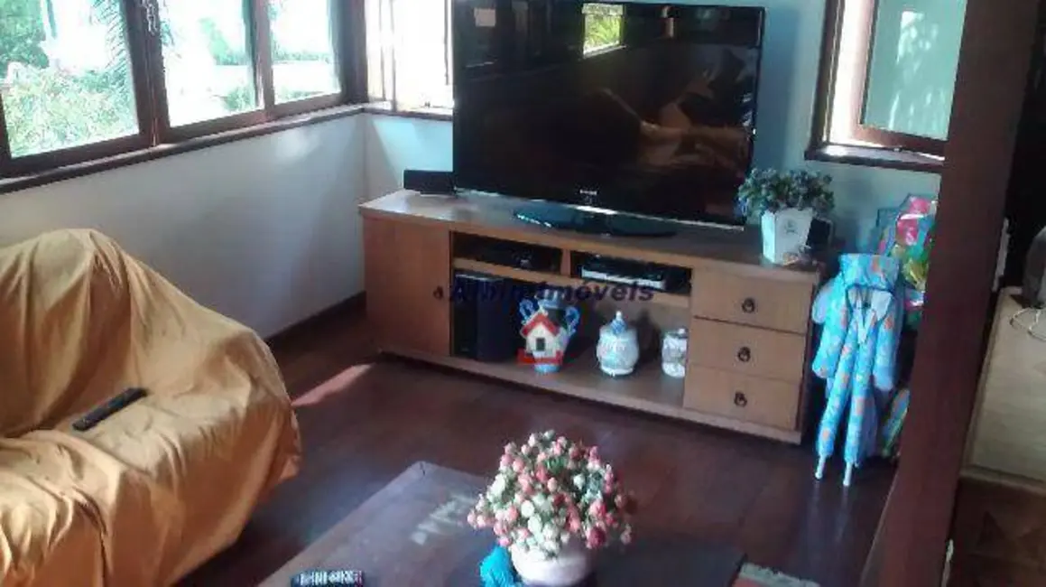 Foto 3 de Casa de Condomínio com 4 quartos à venda, 550m2 em Itaipu, Niteroi - RJ