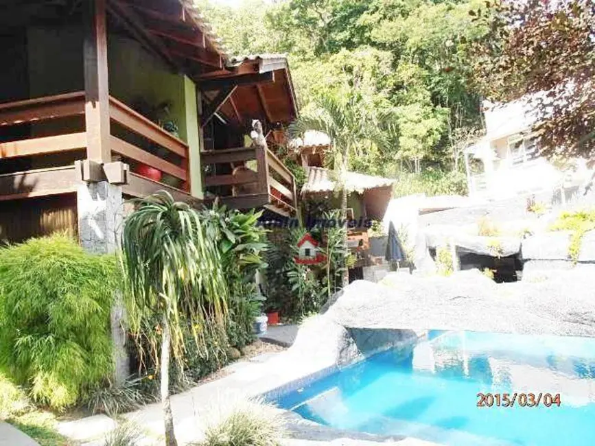 Foto 2 de Casa de Condomínio com 4 quartos à venda, 1600m2 em Itaipu, Niteroi - RJ
