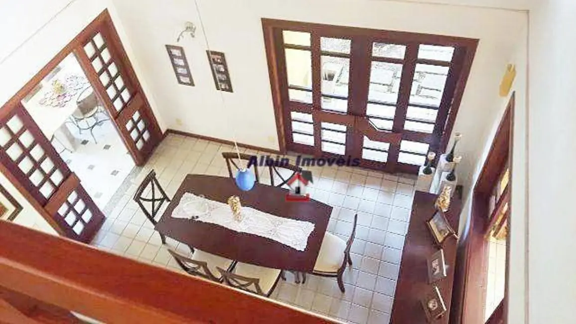 Casa de Condomínio com 4 quartos à venda, 1300m2 em Piratininga, Niteroi - RJ - imagem 7 Foto 7 de Casa de Condomínio com 4 quartos à venda, 1300m2 em Piratininga, Niteroi - RJ