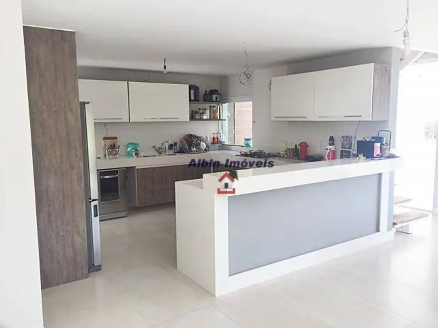 Foto 6 de Casa de Condomínio com 3 quartos à venda, 515m2 em Sapê, Niteroi - RJ