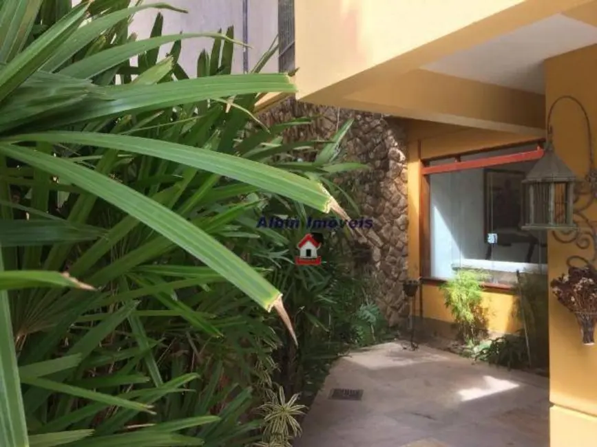 Foto 9 de Casa de Condomínio com 4 quartos à venda, 1400m2 em Itacoatiara, Niteroi - RJ