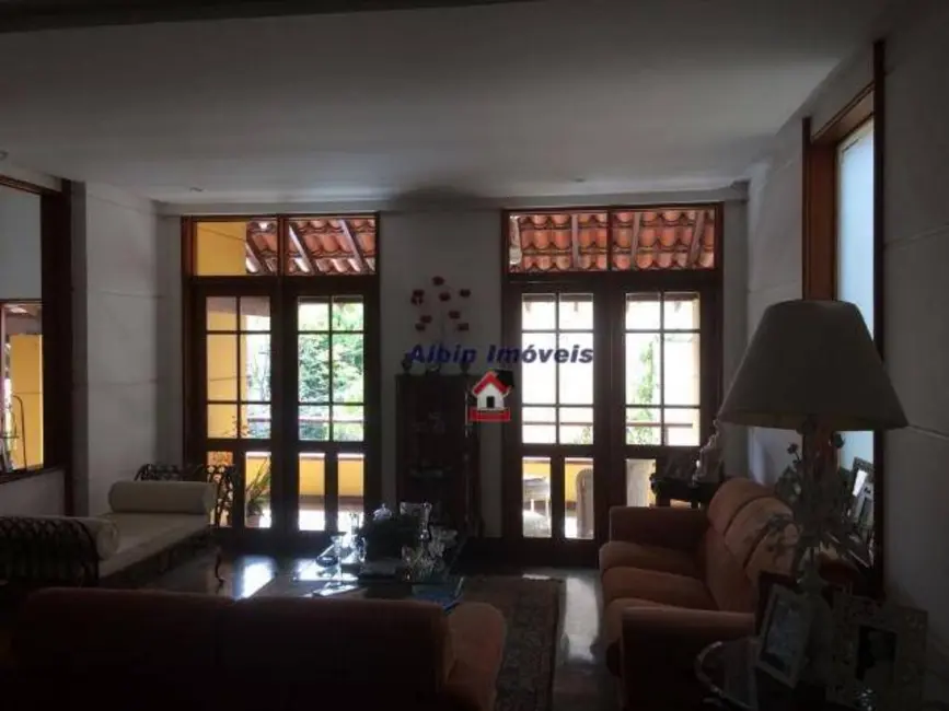 Foto 3 de Casa de Condomínio com 4 quartos à venda, 1400m2 em Itacoatiara, Niteroi - RJ