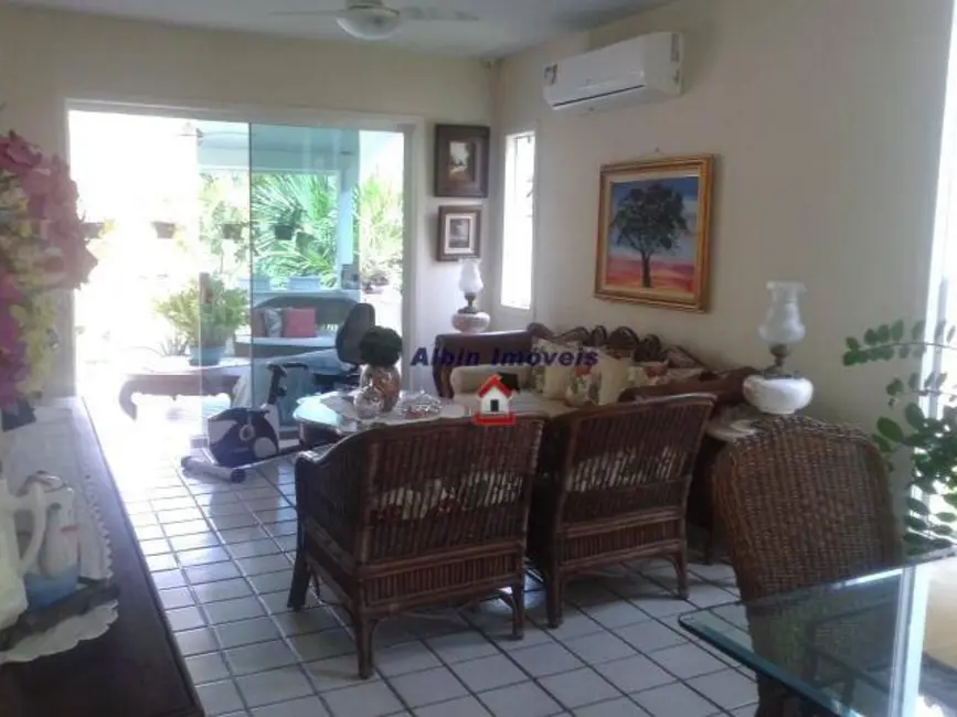 Foto 4 de Casa de Condomínio com 5 quartos à venda, 560m2 em Itacoatiara, Niteroi - RJ