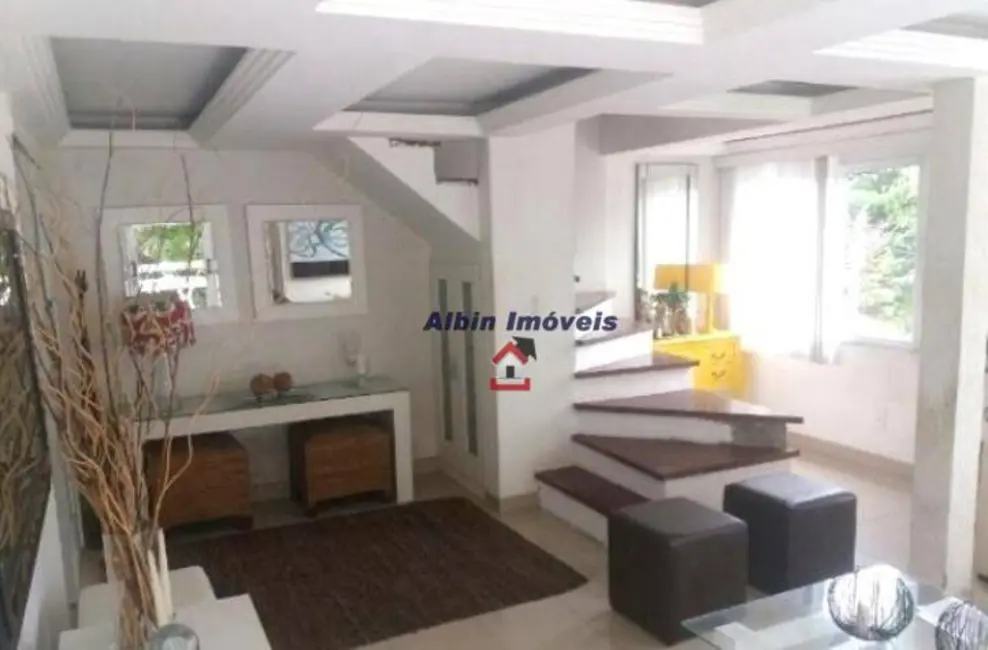 Foto 3 de Casa de Condomínio com 4 quartos à venda, 500m2 em Cantagalo, Niteroi - RJ