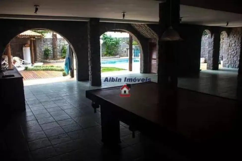 Foto 2 de Casa de Condomínio com 5 quartos à venda, 720m2 em Piratininga, Niteroi - RJ