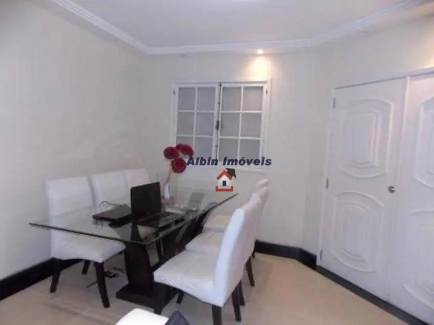 Foto 7 de Casa de Condomínio com 4 quartos à venda, 180m2 em Rio do Ouro, Niteroi - RJ