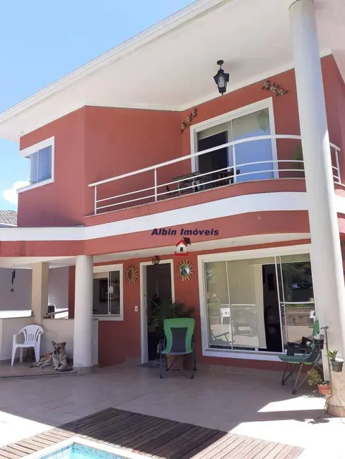 Foto 3 de Casa com 4 quartos à venda, 295m2 em Itacoatiara, Niteroi - RJ