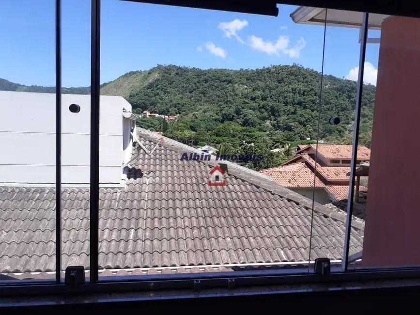 Foto 7 de Casa com 4 quartos à venda, 295m2 em Itacoatiara, Niteroi - RJ
