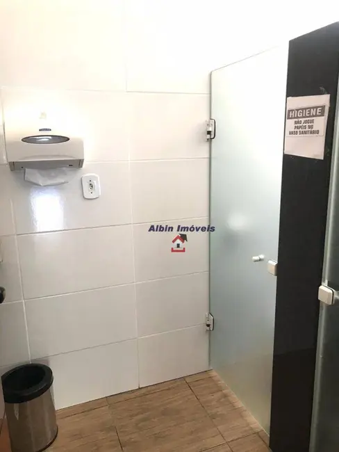 Foto 9 de Loja à venda, 900m2 em Engenho do Mato, Niteroi - RJ