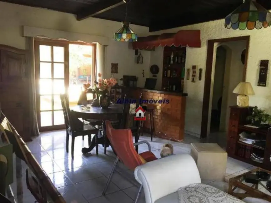 Foto 3 de Casa de Condomínio com 4 quartos à venda, 720m2 em Piratininga, Niteroi - RJ