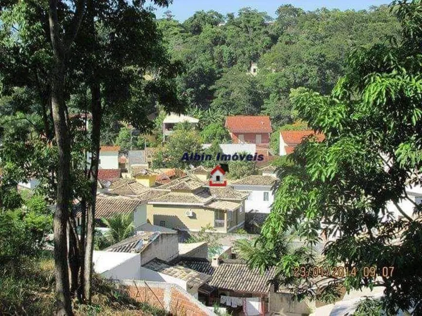 Foto 2 de Terreno / Lote à venda, 542m2 em Itaipu, Niteroi - RJ