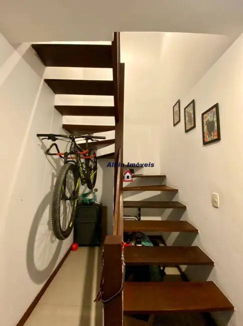 Foto 9 de Casa de Condomínio com 3 quartos à venda, 180m2 em Itaipu, Niteroi - RJ