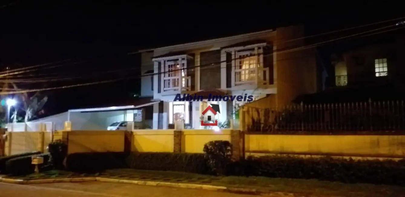 Foto 3 de Casa com 6 quartos à venda, 594m2 em Camboinhas, Niteroi - RJ