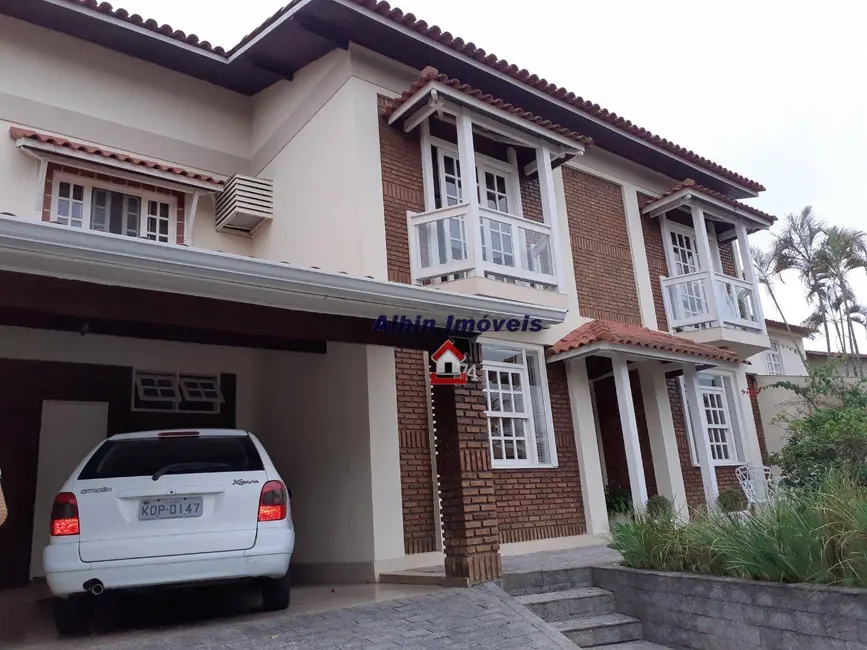 Foto 2 de Casa com 6 quartos à venda, 594m2 em Camboinhas, Niteroi - RJ