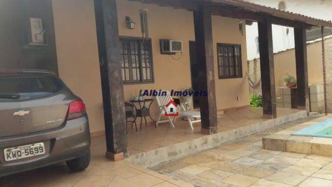 Foto 1 de Casa com 3 quartos à venda, 360m2 em Itaipu, Niteroi - RJ