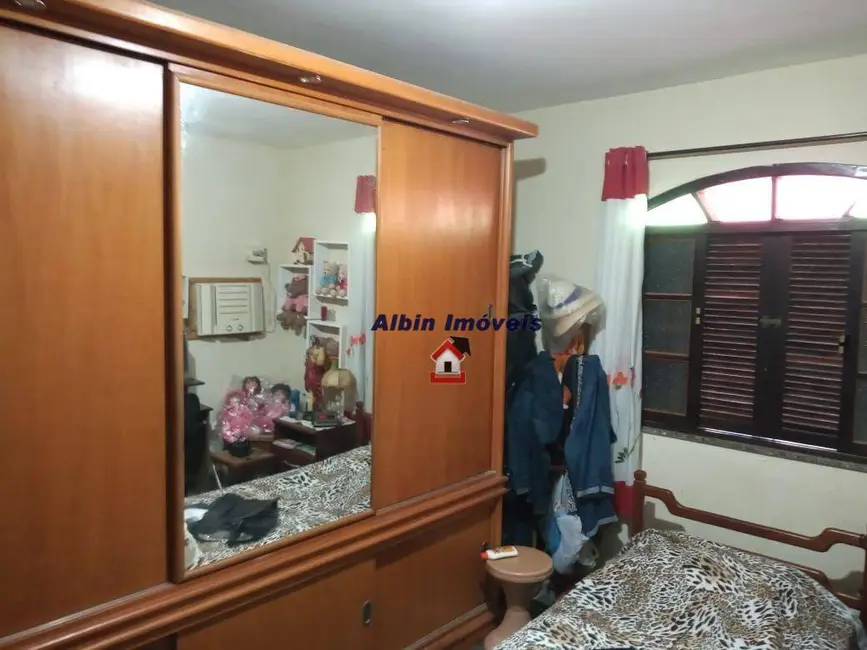 Foto 5 de Casa com 3 quartos à venda, 360m2 em Itaipu, Niteroi - RJ