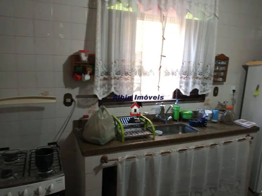 Foto 3 de Casa com 3 quartos à venda, 360m2 em Itaipu, Niteroi - RJ