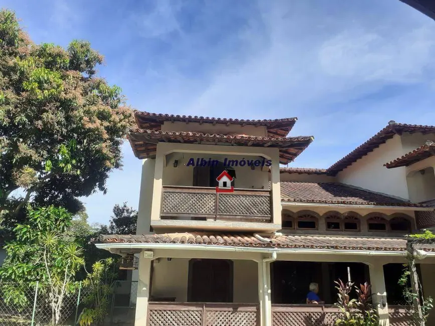 Foto 1 de Casa com 5 quartos à venda, 900m2 em Engenho do Mato, Niteroi - RJ