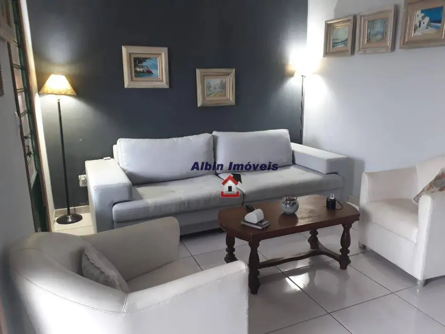 Foto 4 de Casa com 4 quartos à venda, 180m2 em Itaipu, Niteroi - RJ